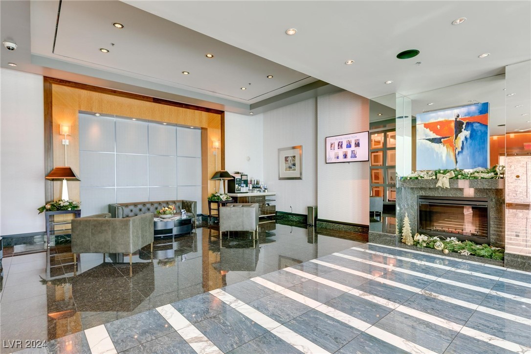 Las Vegas, Nevada 89109, United States, 3 Bedrooms Bedrooms, ,4 BathroomsBathrooms,Residential,Active,24353