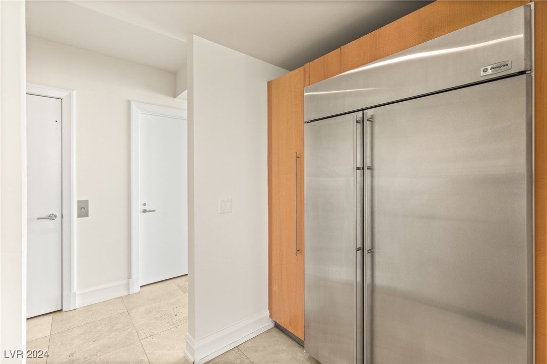 Las Vegas, Nevada 89109, United States, 3 Bedrooms Bedrooms, ,4 BathroomsBathrooms,Residential,Active,24353