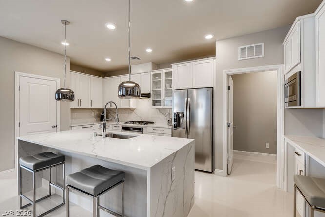 5833 Casa Branca Street