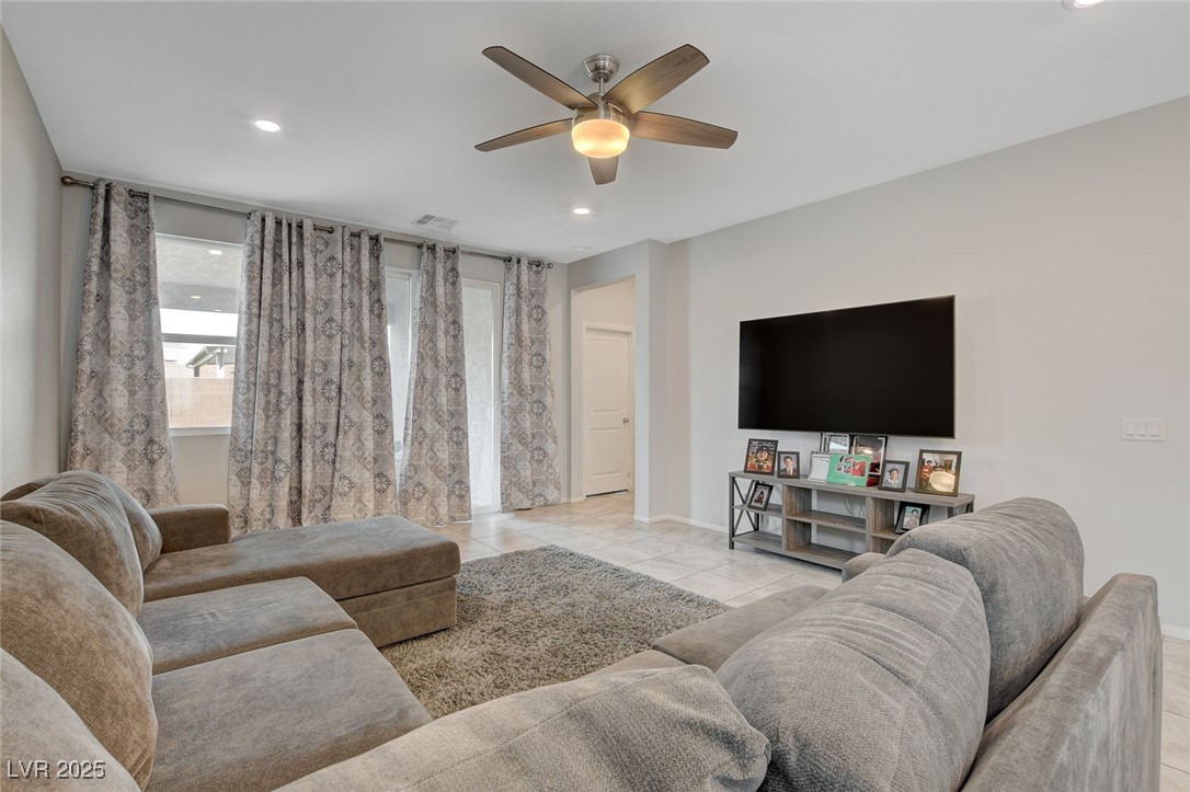 1634 Deep Valley Avenue, North Las Vegas, Nevada image 17