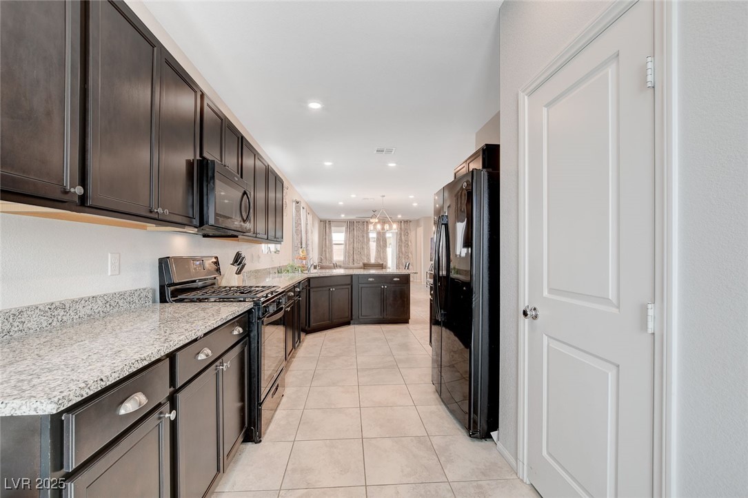 1634 Deep Valley Avenue, North Las Vegas, Nevada image 11
