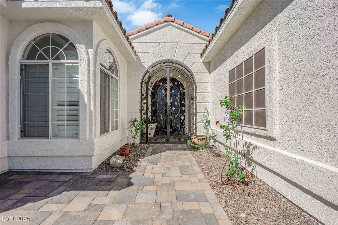 949 Pyrite Avenue