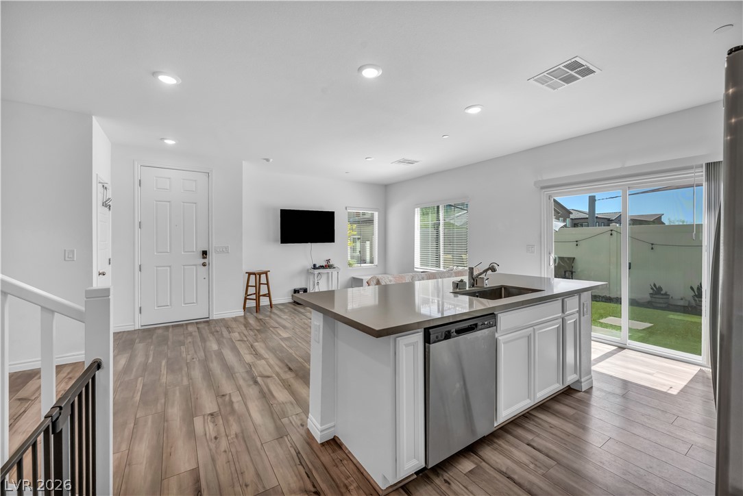 7222 N Decatur Boulevard 5