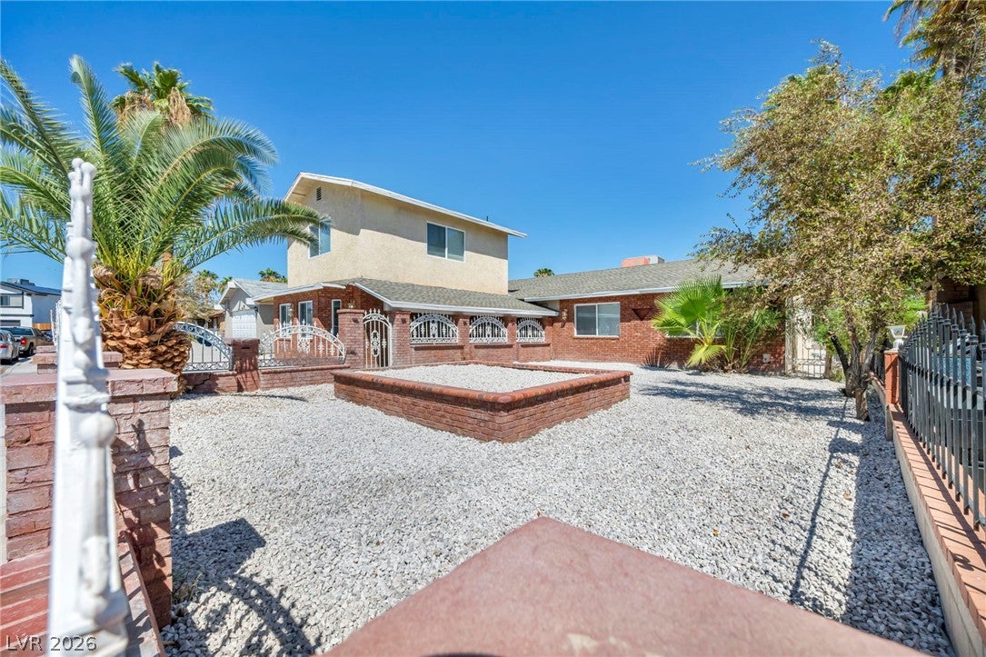 1322 Lucky Street