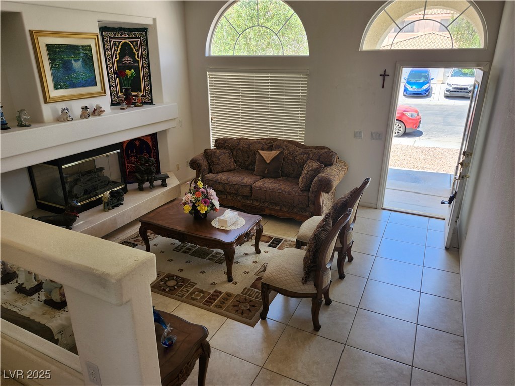 10968 Geyser Peak Street, Henderson, Nevada image 2