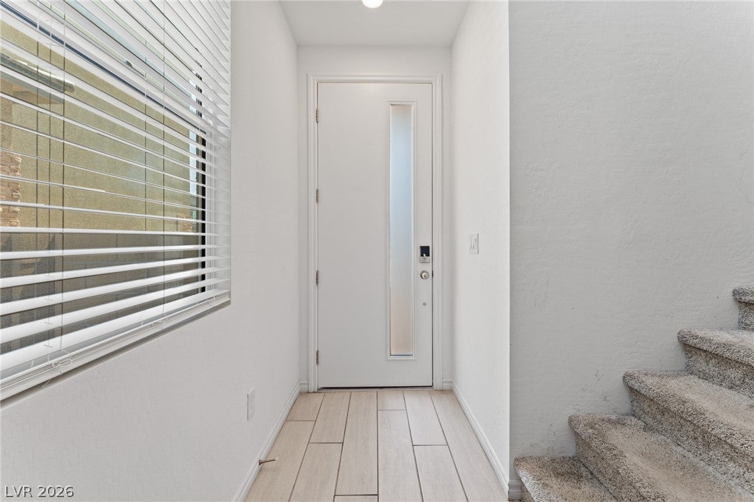 8879 Roadrunner Ravine Street