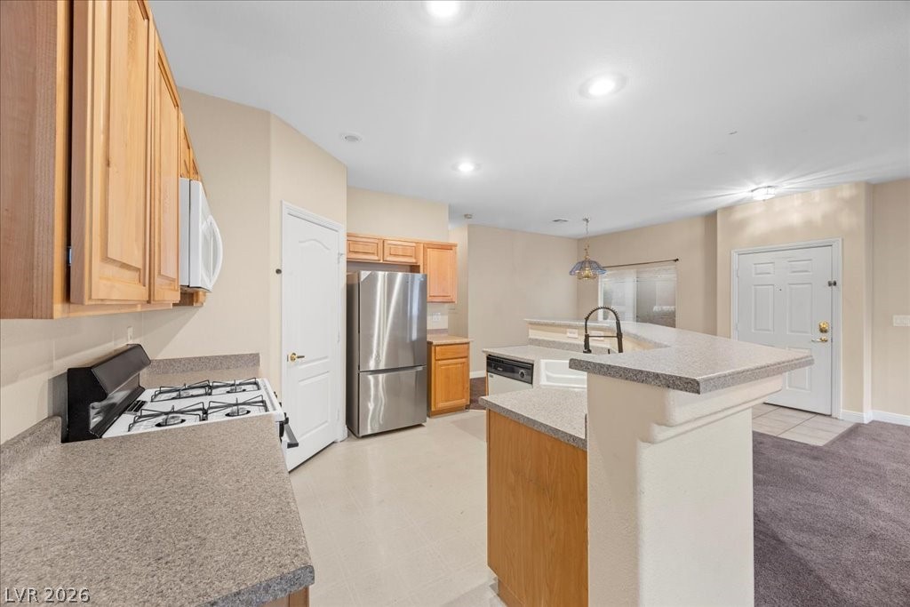 3412 Robust Robin Place 3