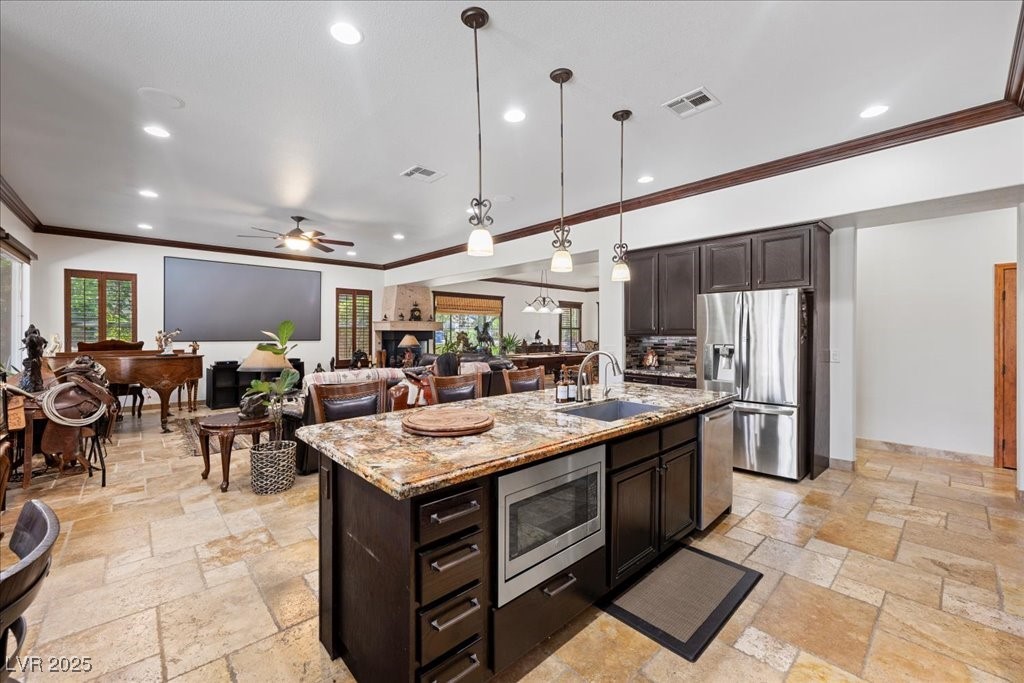 Las Vegas, Nevada 89183, United States, 3 Bedrooms Bedrooms, ,3 BathroomsBathrooms,Residential,Active,151984