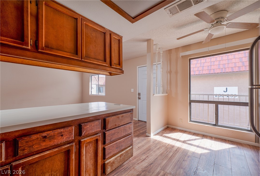 4300 N Lamont Street 251