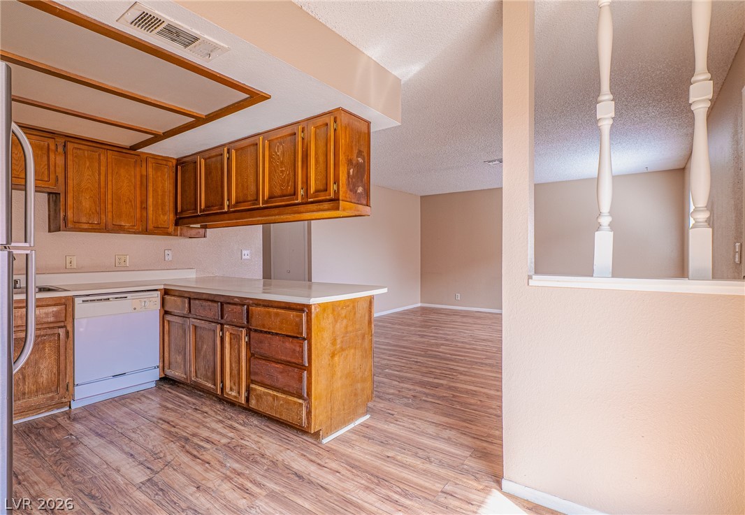 4300 N Lamont Street 251