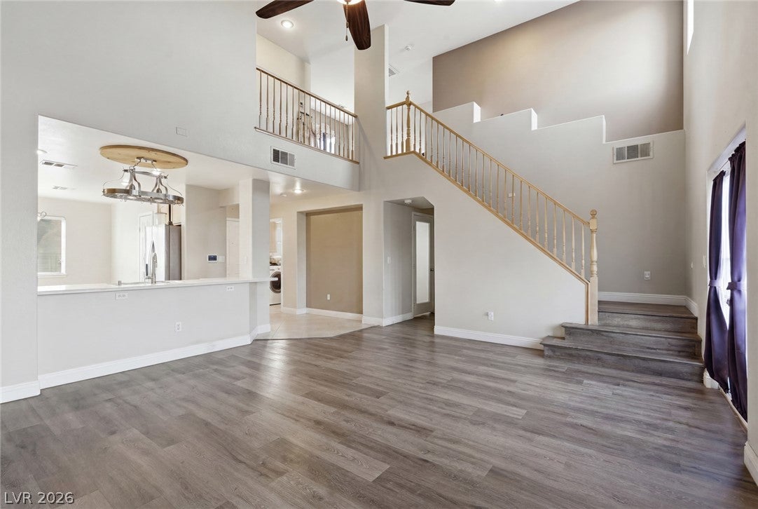3731 Canary Creek Avenue