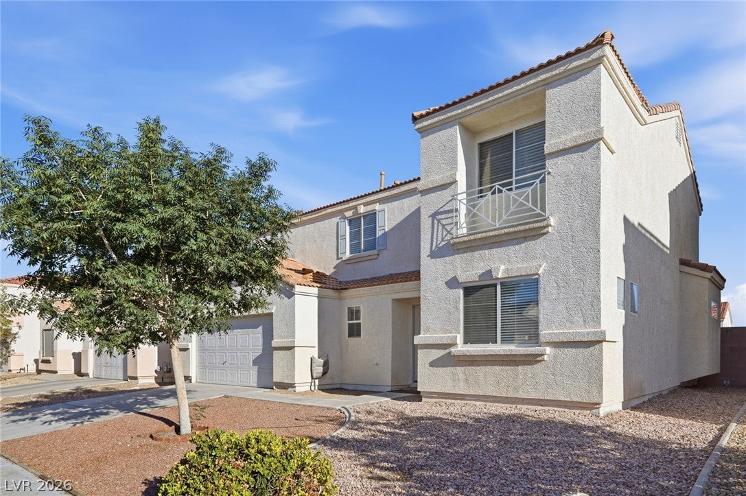 3731 Canary Creek Avenue