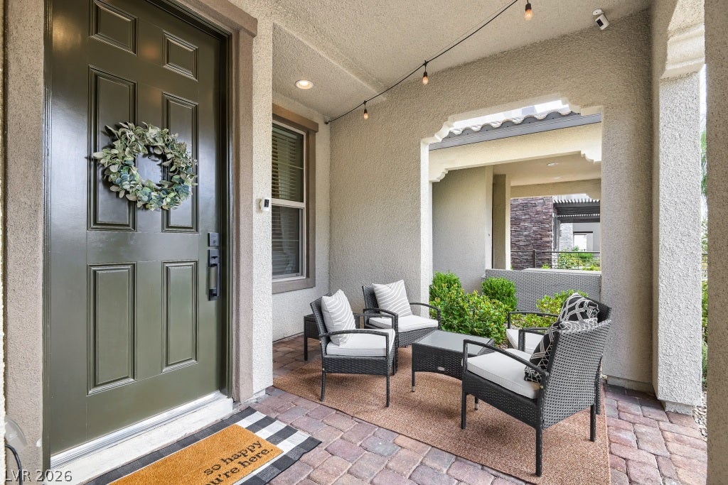 11689 Emerald Lake Avenue