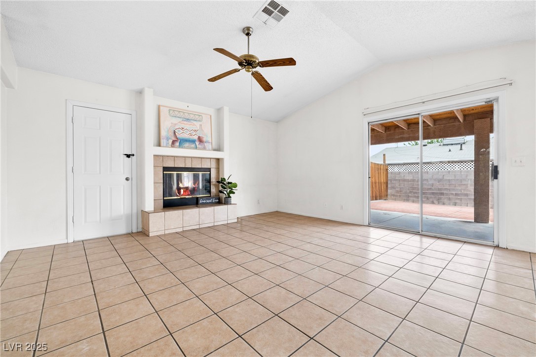 Las Vegas, Nevada 89104, United States, 4 Bedrooms Bedrooms, ,3 BathroomsBathrooms,Residential,Active,177680