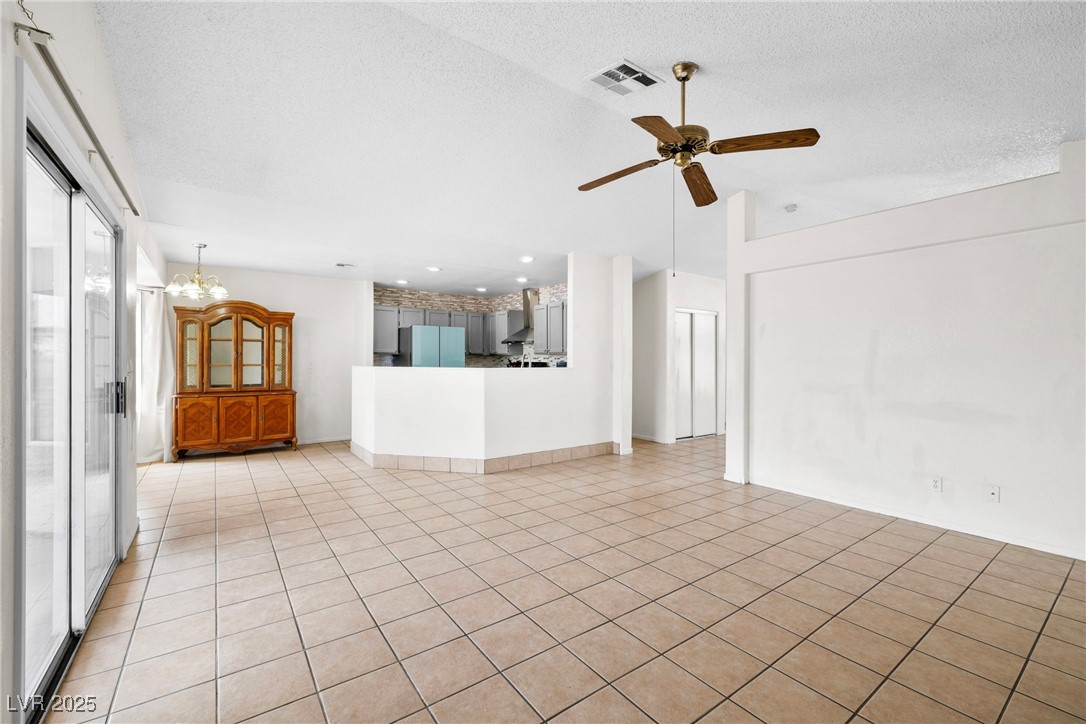 Las Vegas, Nevada 89104, United States, 4 Bedrooms Bedrooms, ,3 BathroomsBathrooms,Residential,Active,177680