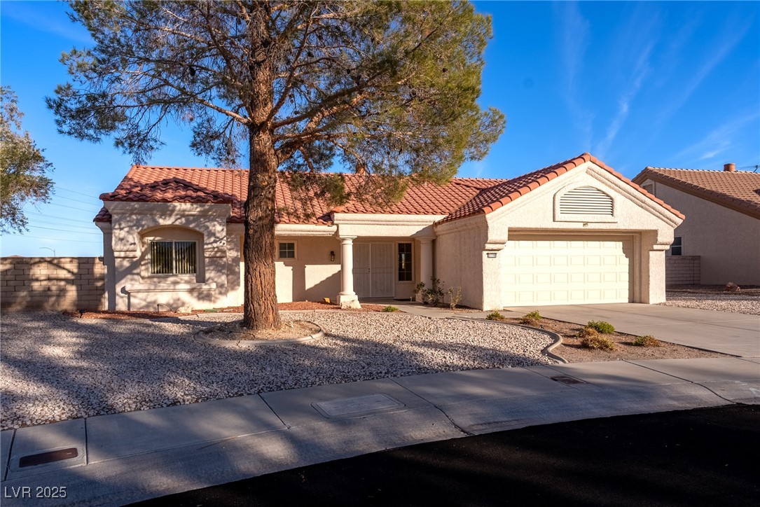 3108 Archwood Way