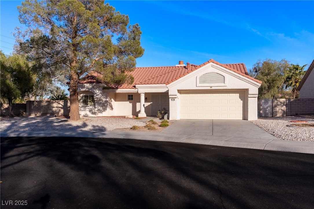3108 Archwood Way