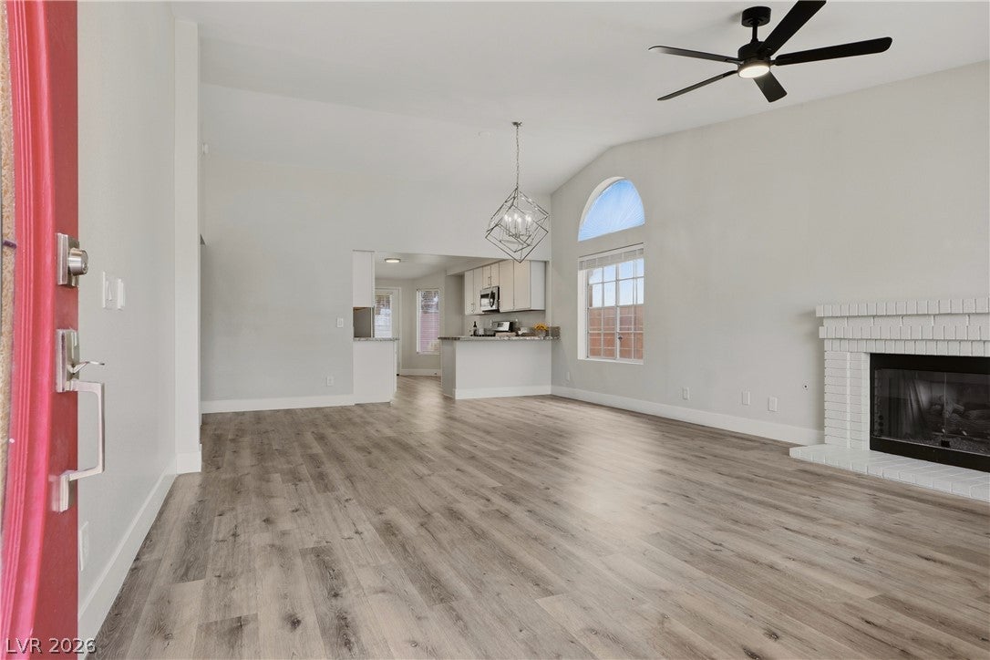 903 Derringer Lane