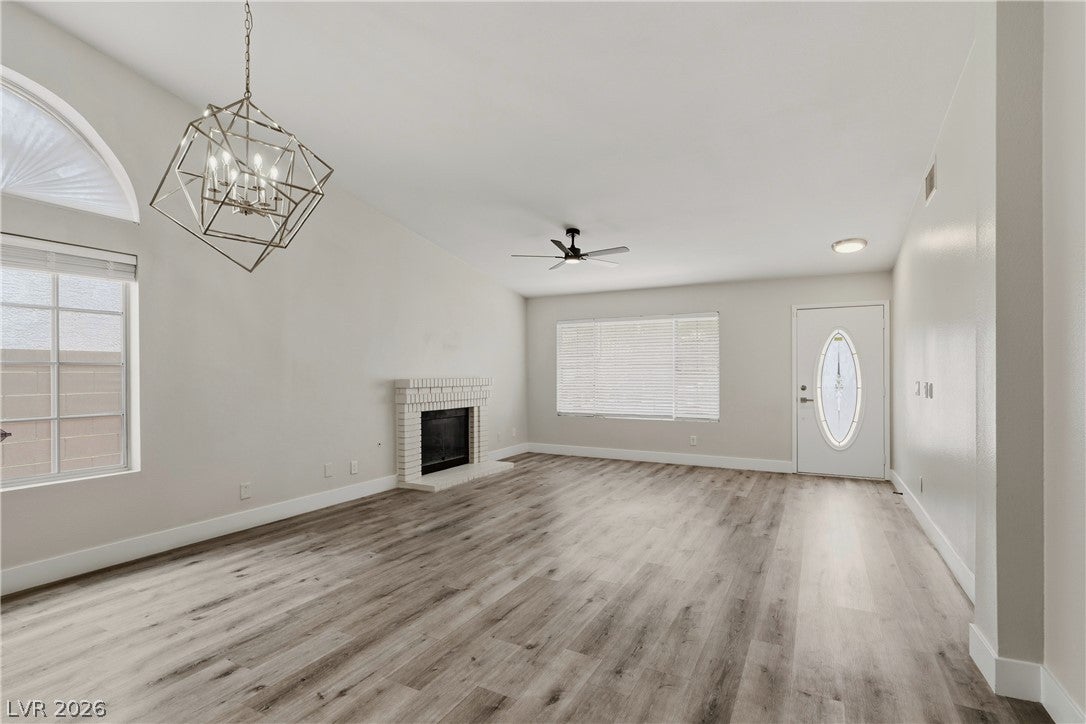 903 Derringer Lane