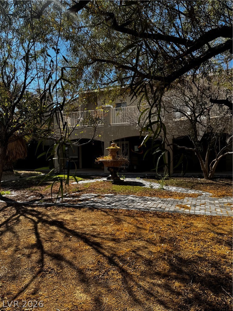 8725 Rancho Destino Road