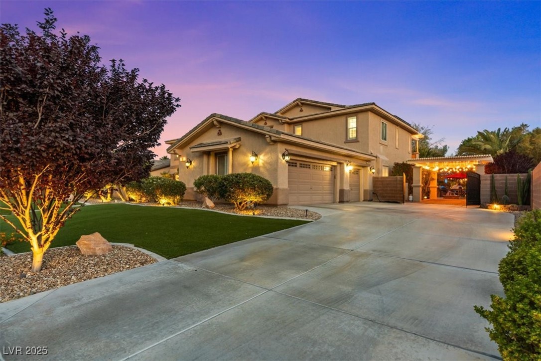7001 Via Locanda Avenue