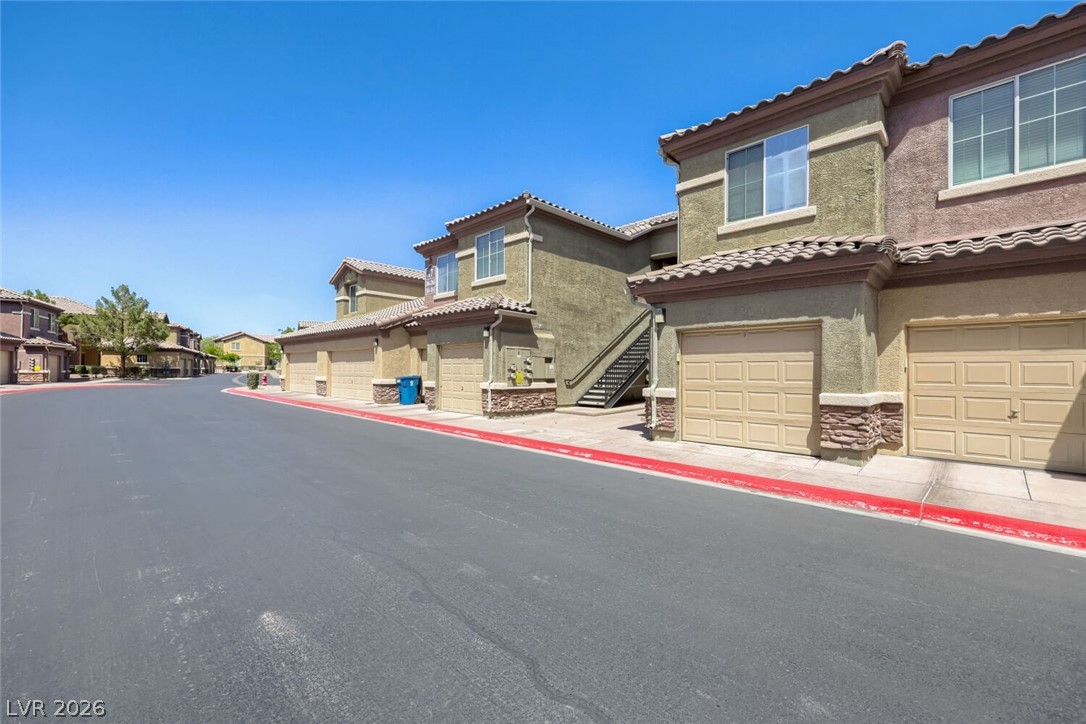 6868 Sky Pointe Drive 2064