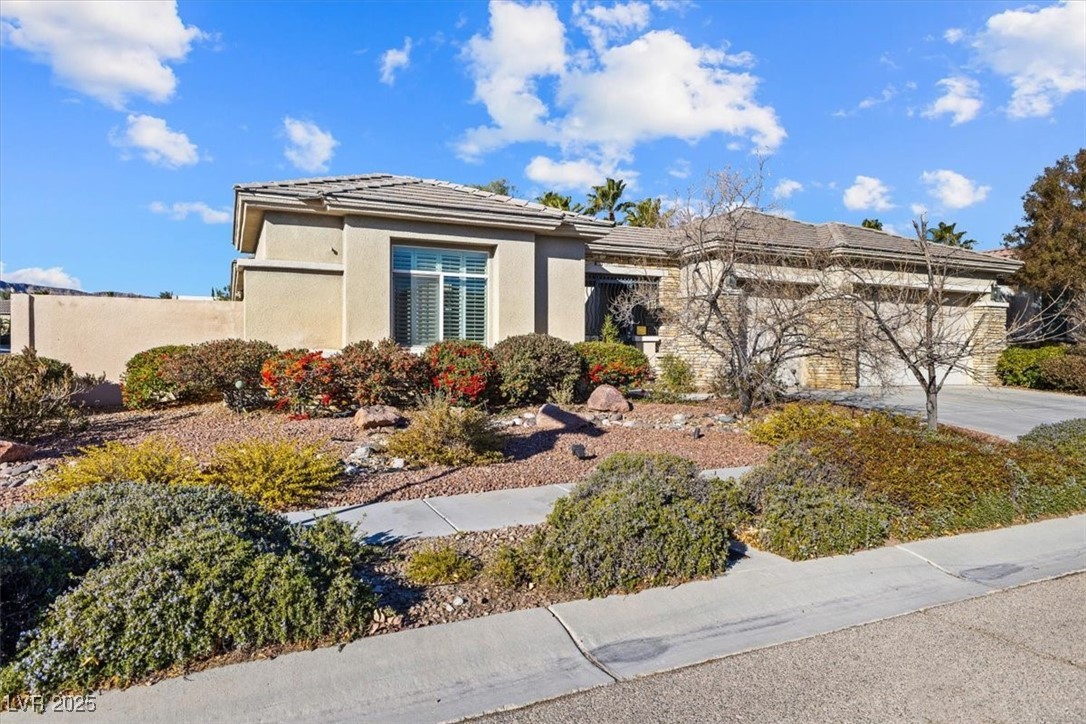 3493 Lupine Bush Court, Las Vegas, Nevada image 4