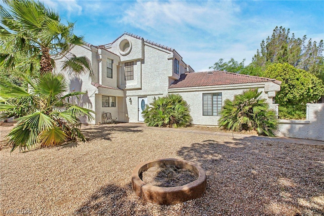 5264 Crooked Valley Drive