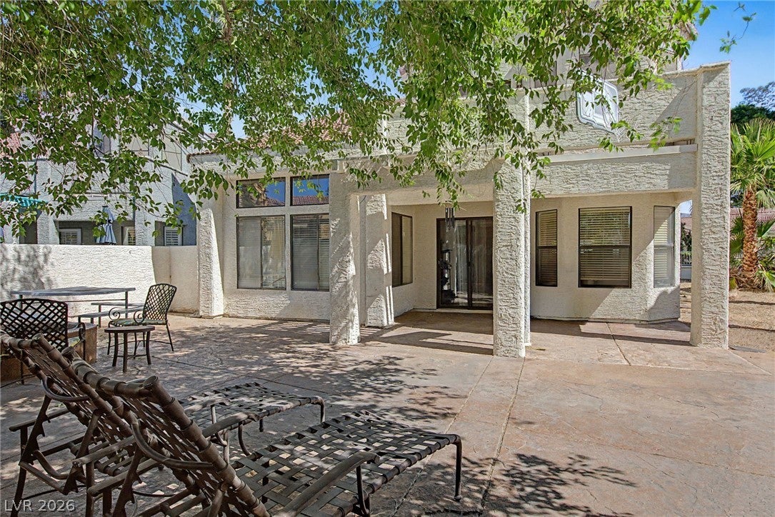 5264 Crooked Valley Drive
