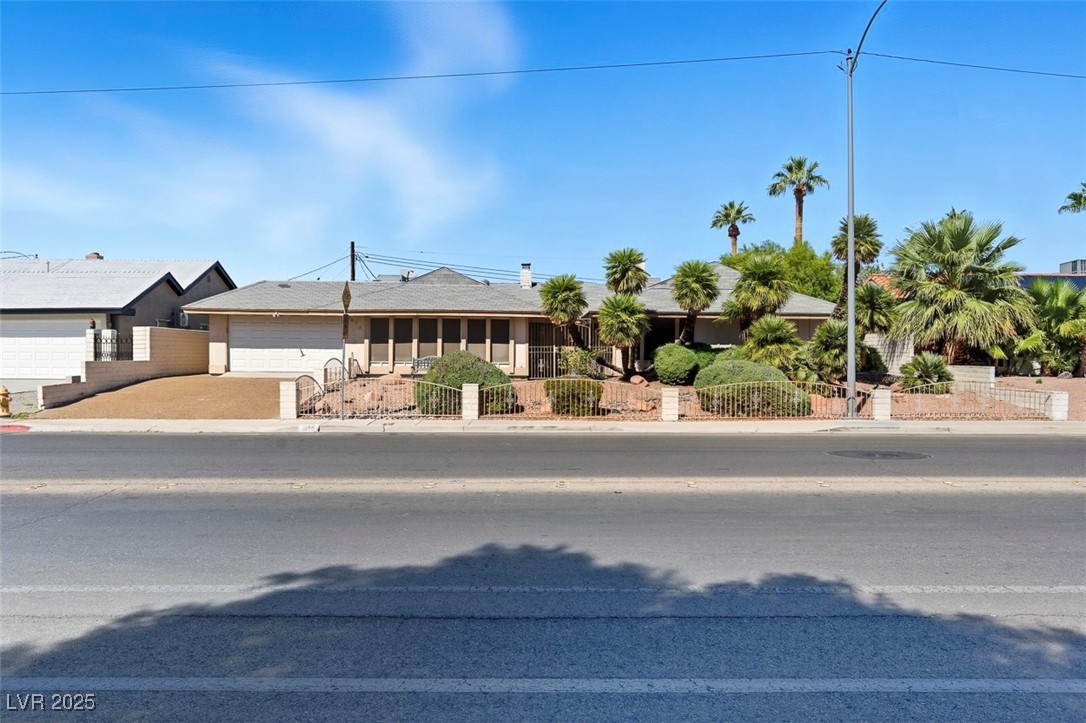 1870 E Viking Road