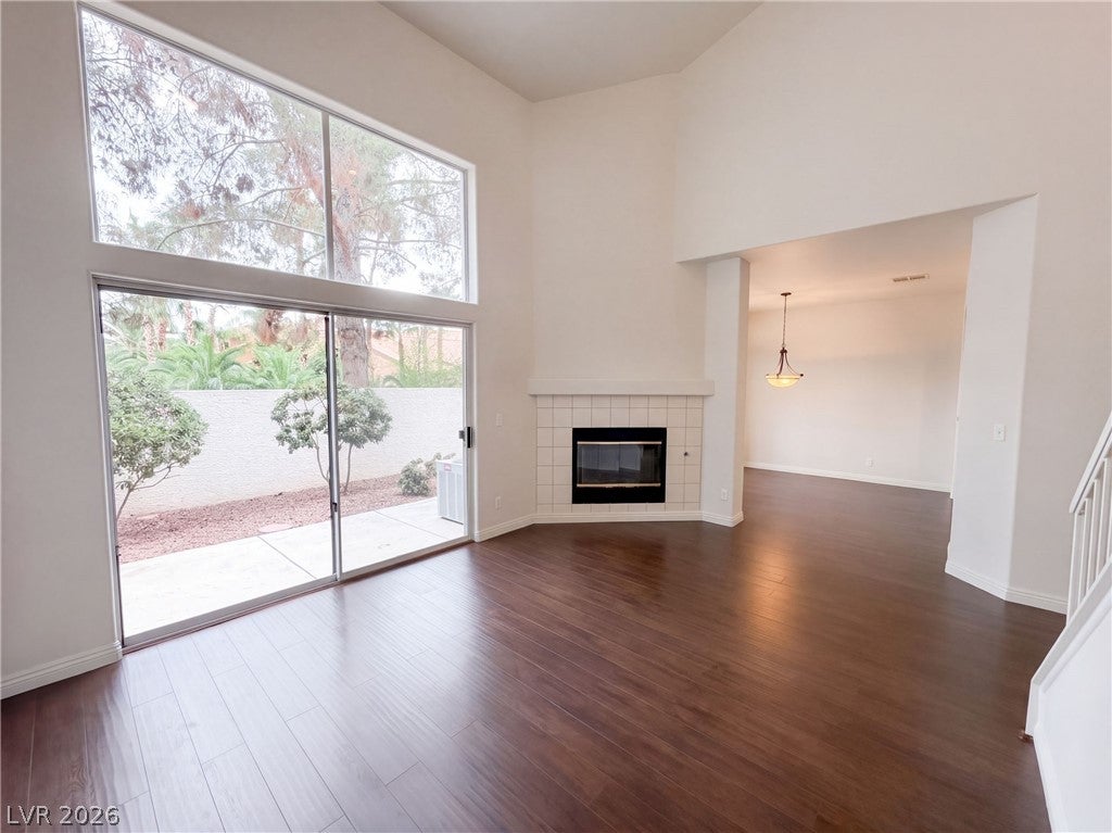 5404 La Patera Lane