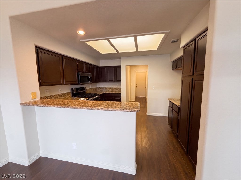 5404 La Patera Lane