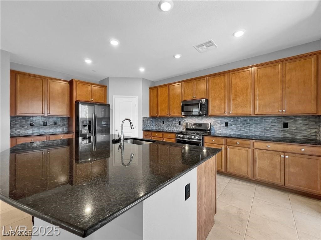 2832 Aragon Terrace Way, Henderson, Nevada image 18