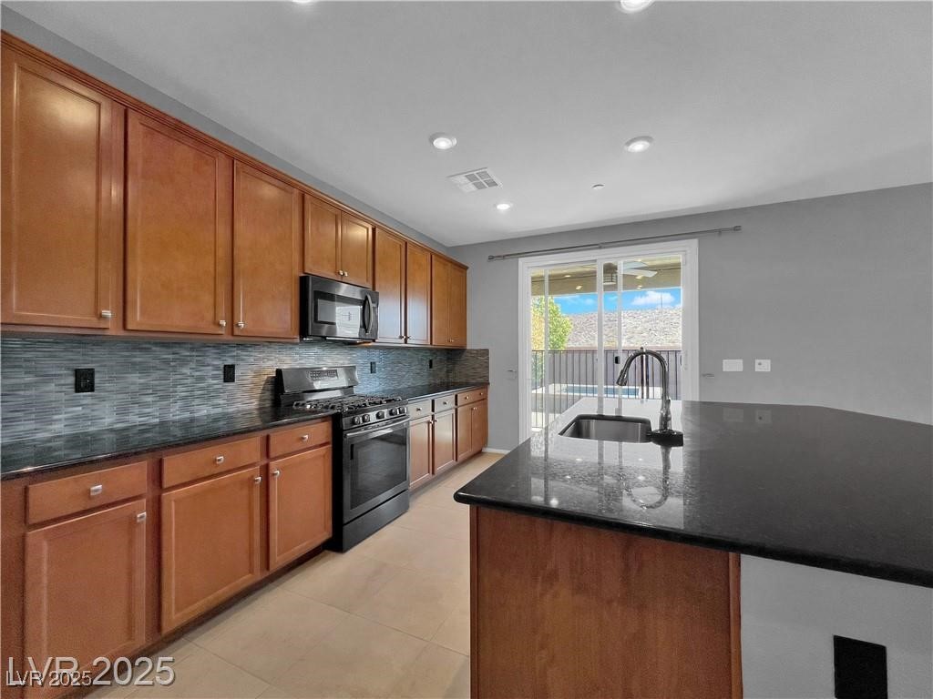 2832 Aragon Terrace Way, Henderson, Nevada image 23