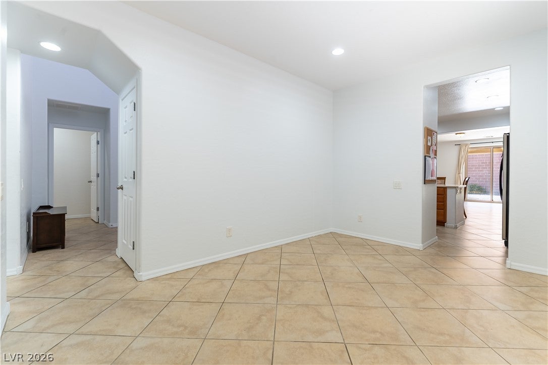 2285 Manosque Lane