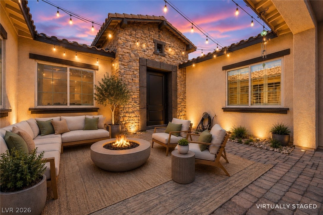 8351 Agave Bloom Street