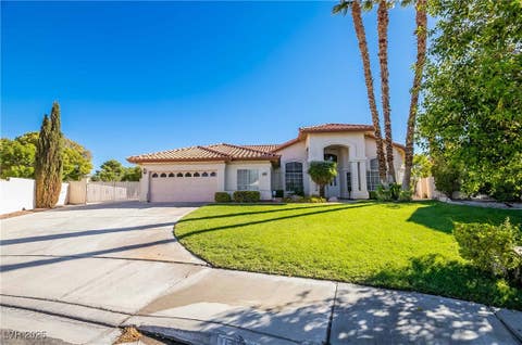 Homes For Rent - 1400 Castle Crest Drive<br/> Las Vegas, NV 89117