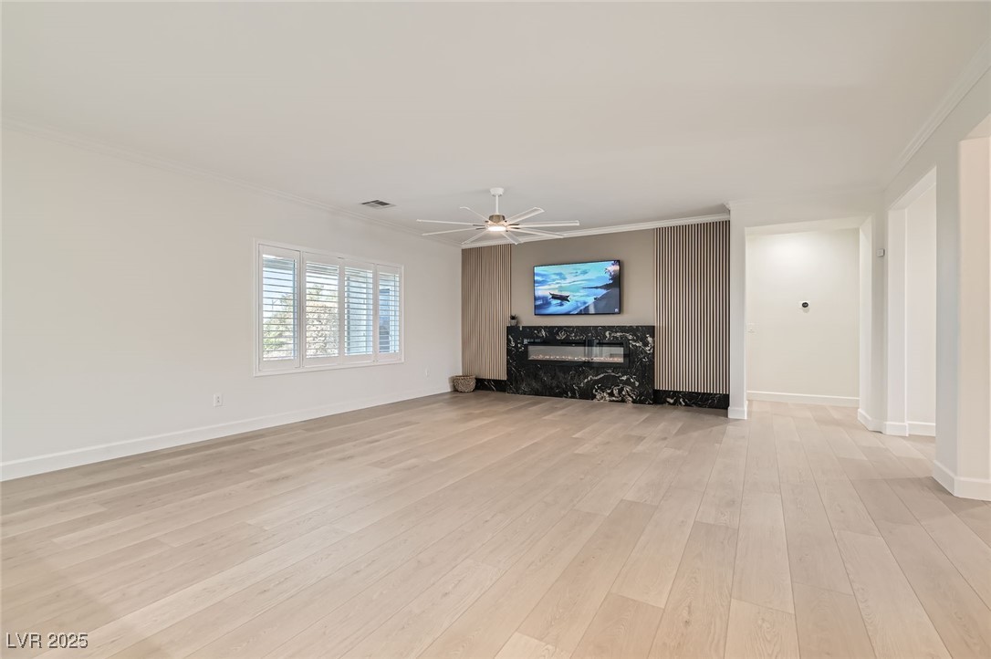2372 Perrysburg Drive, Henderson, Nevada image 13