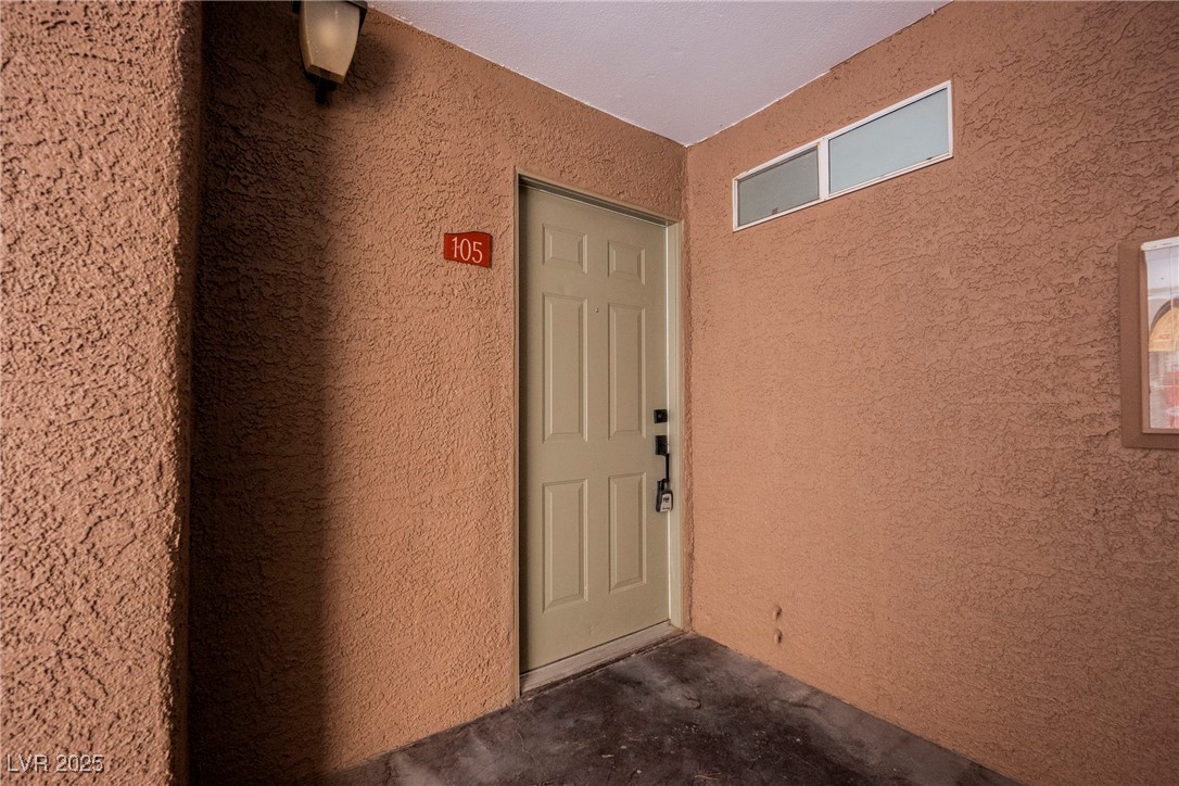 2121 Sealion Drive 105