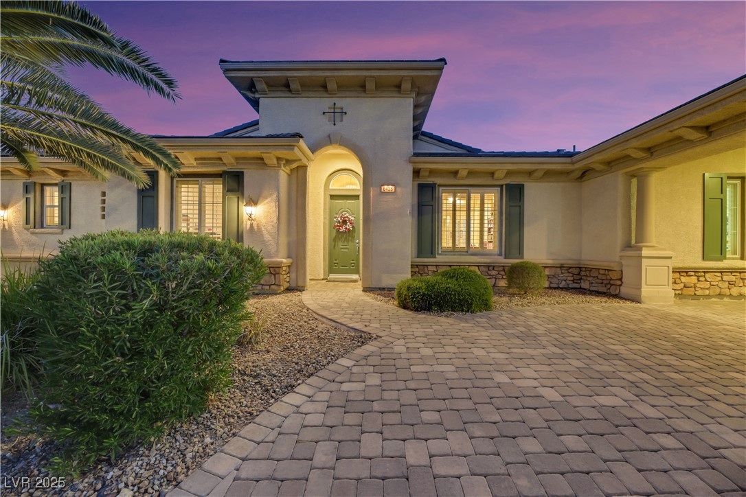 6425 Orto Botanico Court