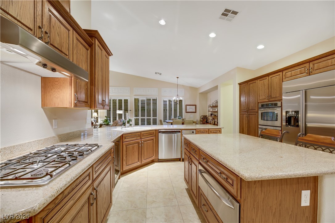 Las Vegas, Nevada 89131, United States, 4 Bedrooms Bedrooms, ,4 BathroomsBathrooms,Residential,Active,80479