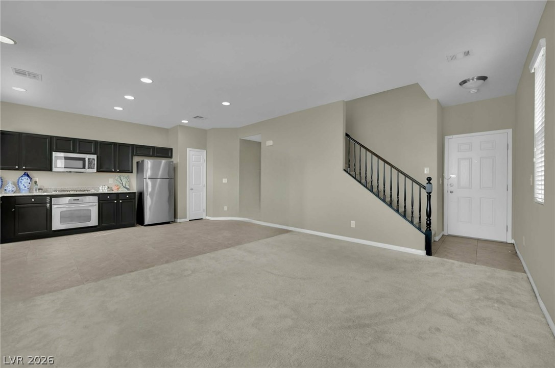 10529 W Gilmore Avenue