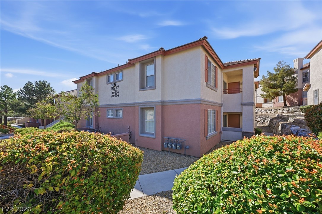 10237 King Henry Avenue 103