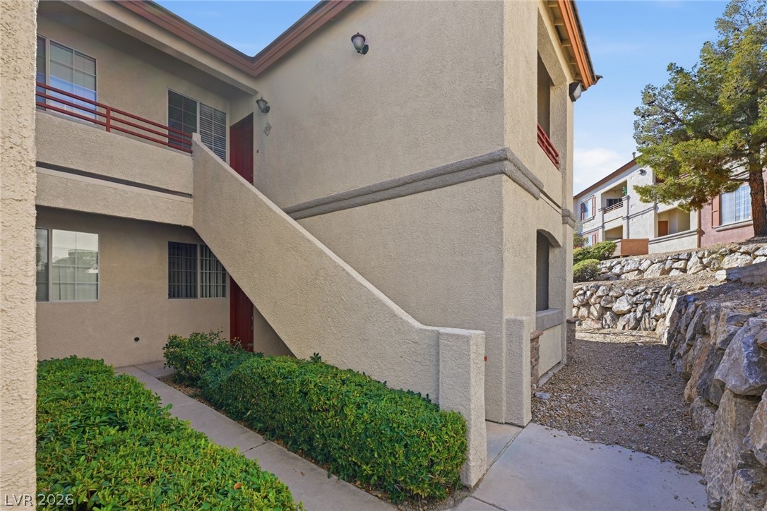 10237 King Henry Avenue 103