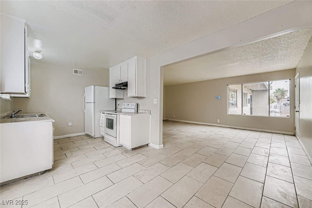 3217 Joann Way