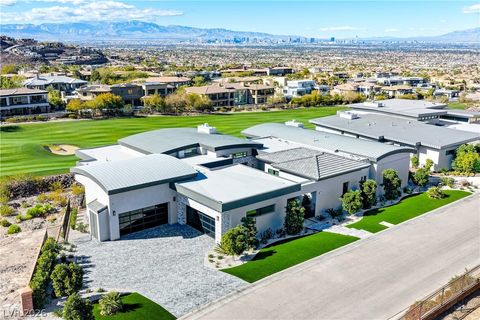 Photo of 645 Majestic Rim Drive, Henderson, NV 89012 (MLS # 2757376)