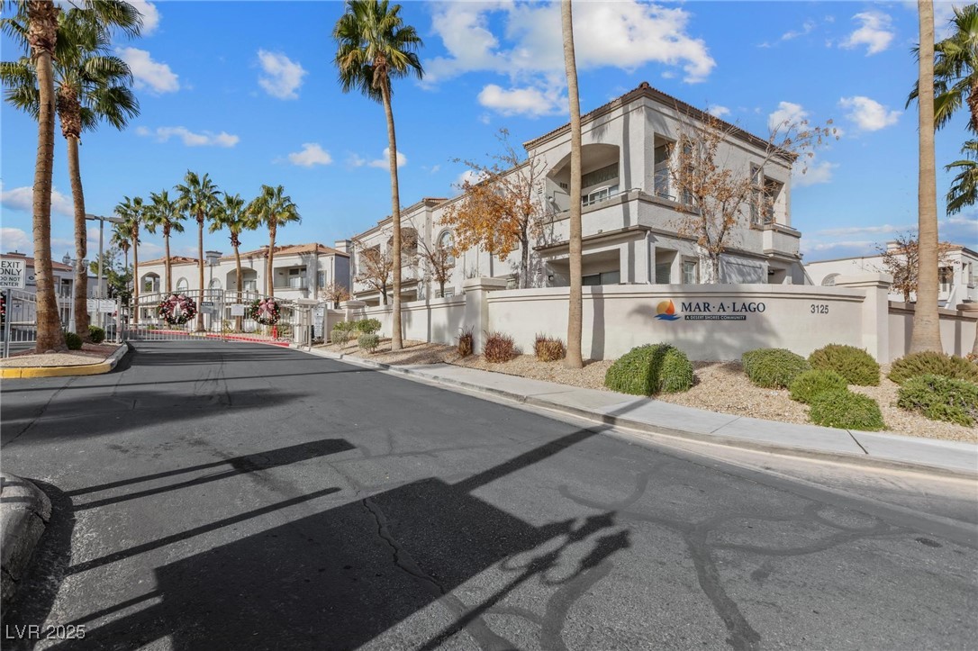3125 N Buffalo Drive 1078