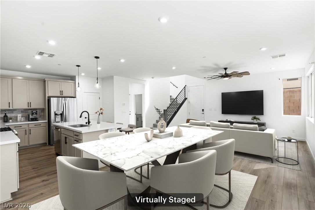 633 Infinity Ridge Street