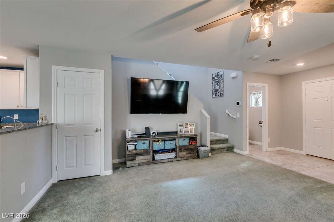 1130 E Dorrell Lane