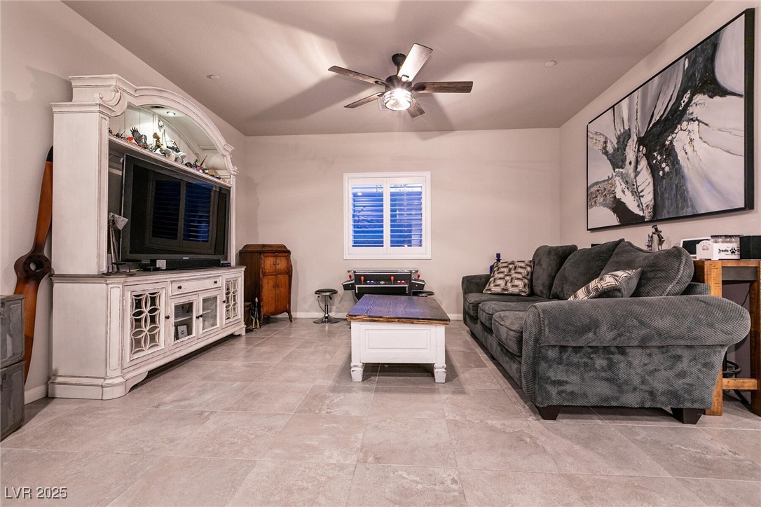 10125 Sequoia Falls Place, Las Vegas, Nevada image 15